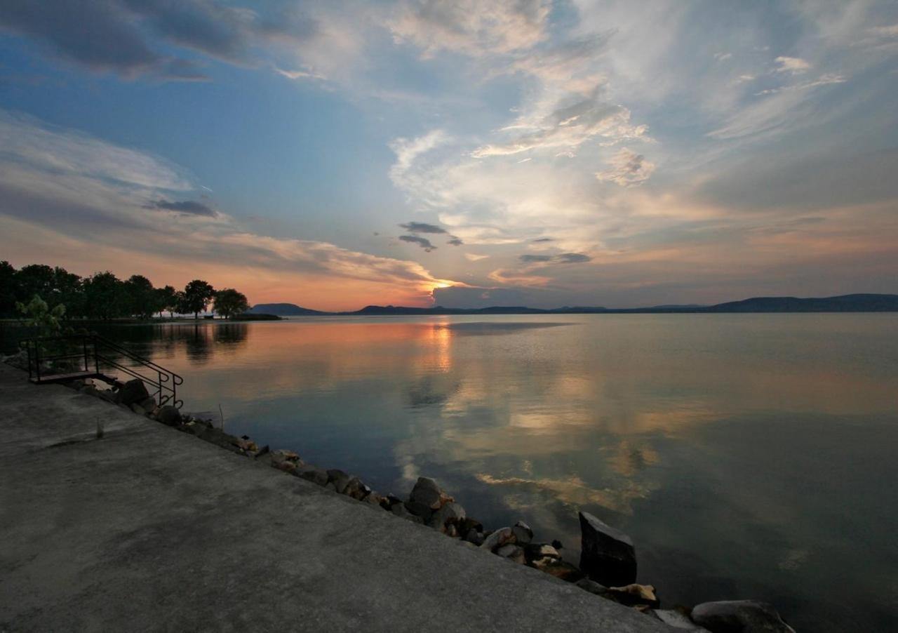 Partvilla Balatonboglár Eksteriør bilde